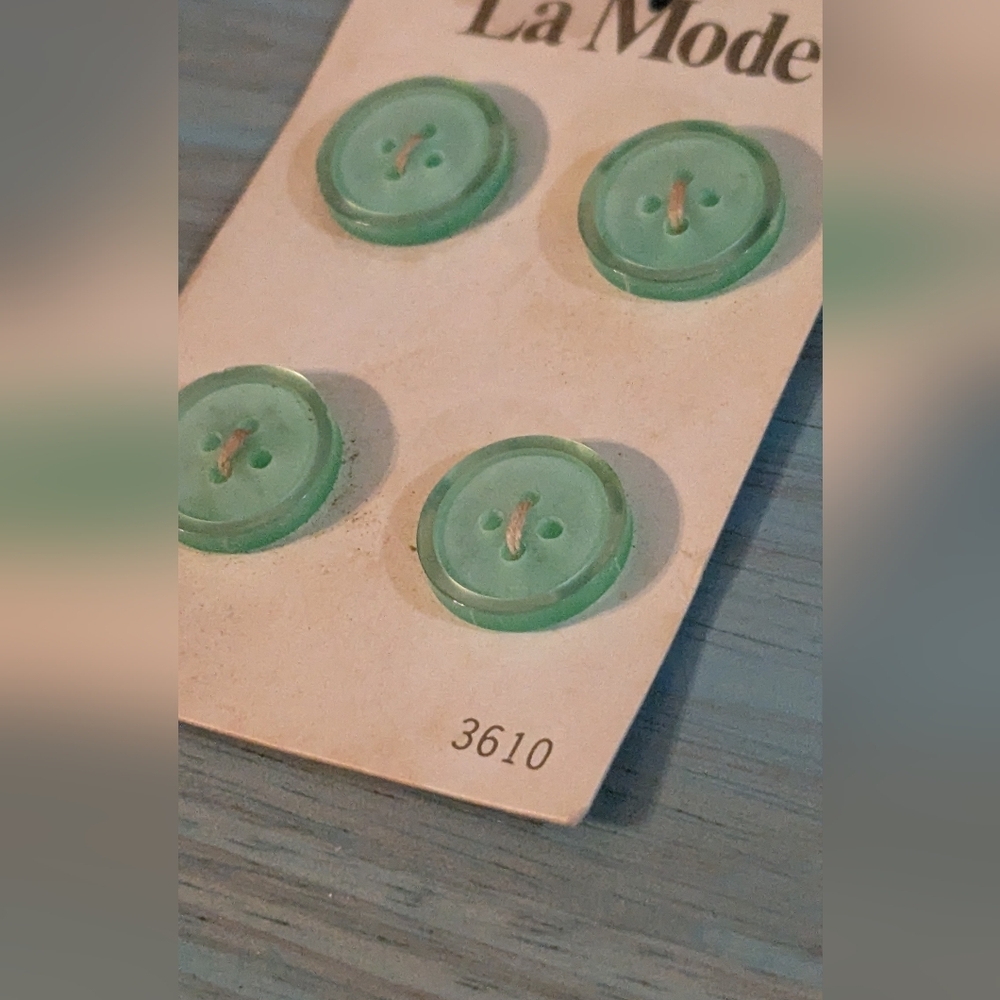 Vintage La Mode Blue Green Teal Button Set of #4